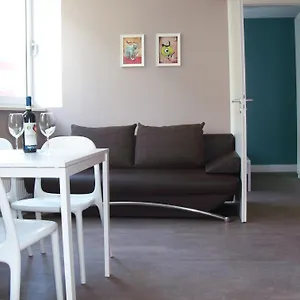 Apartmenthouse - Am Goerlitzer Park Aparthotel Berlino